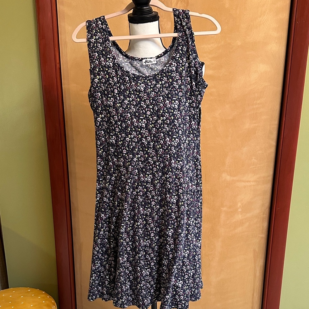 Floral Sleeveless Midi Dress
